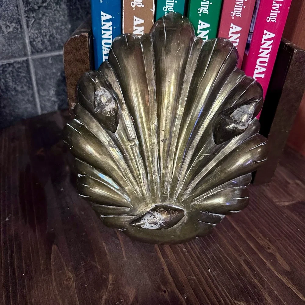 Vintage Solid Brass Scallop Clam Shell Footed Soap‎ Dish Catchall Coastal Bowl